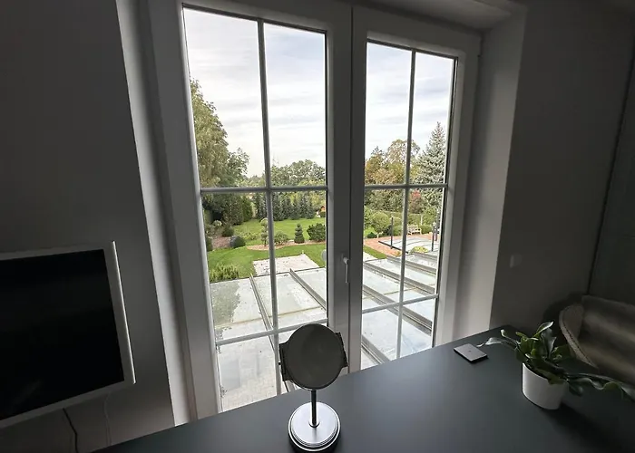 Villa Stadtvilla In 7 Personen 3 Schlafzimmer 2 Bäder Garten Und Terrasse Zentral Gelegen Messe Innenstadt Seen Leipzig