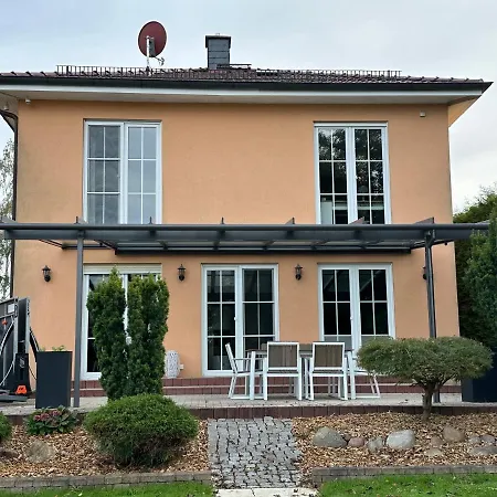 Villa Leipziger Stadtvilla: Geräumig Und Zentral Mit Garten